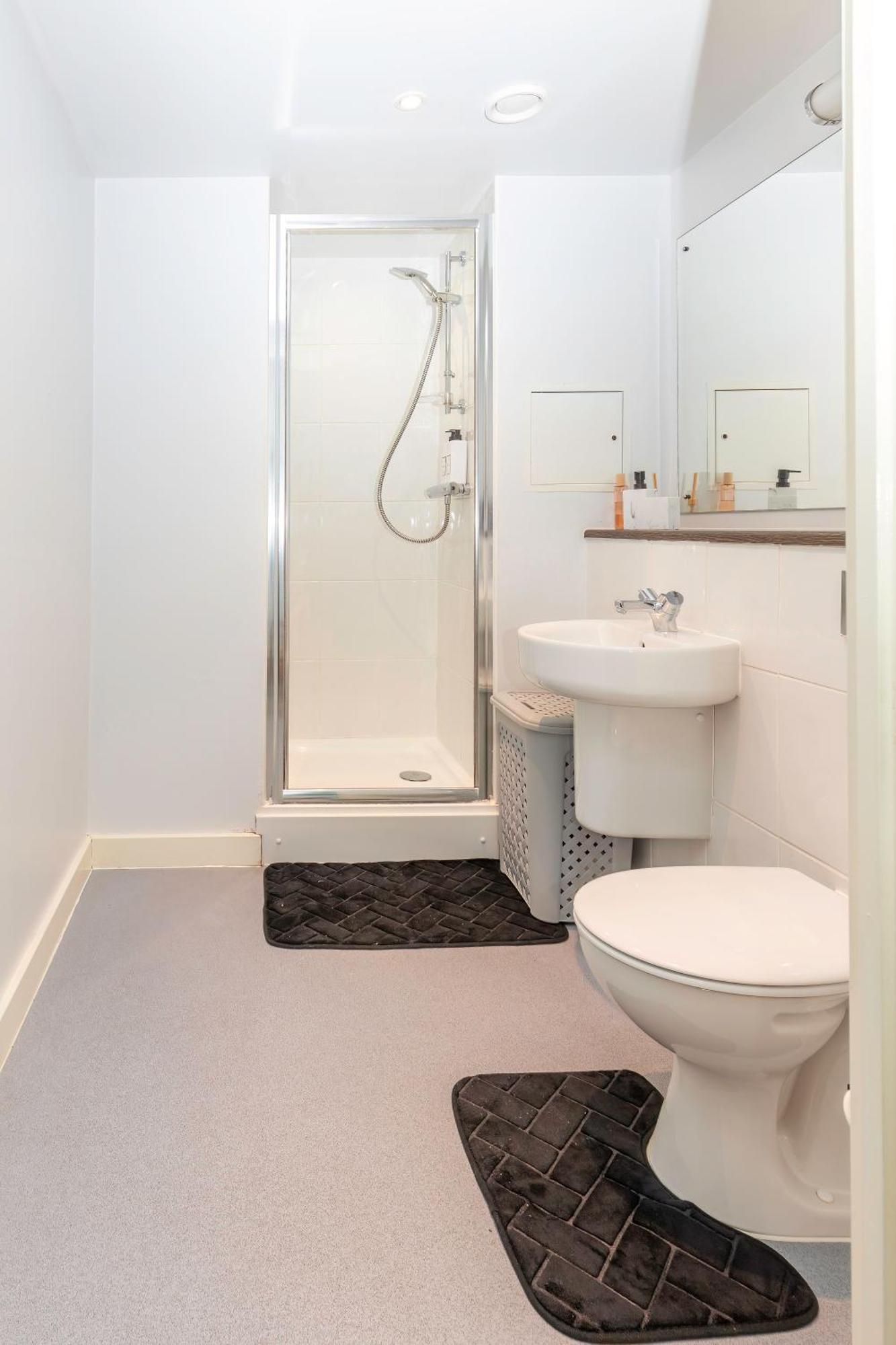 L1 Comfy Escapes - Long Stay Discounts Apply! Liverpool Exterior foto